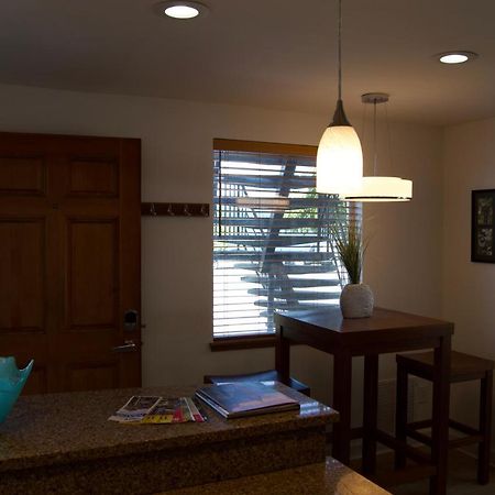 Water View Home ซีแอตเทิล ภายนอก รูปภาพ